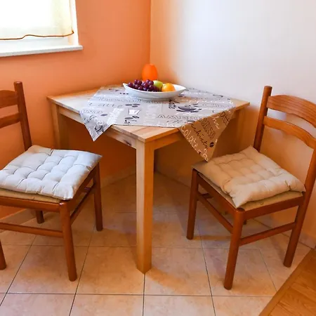 Miranda Gostinjska kuća