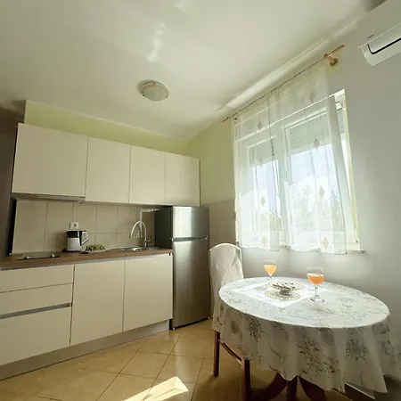 Miranda Gostinjska kuća